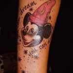tatouage Mickey Mouse sur la main - tatouage fini sur 16052016 3