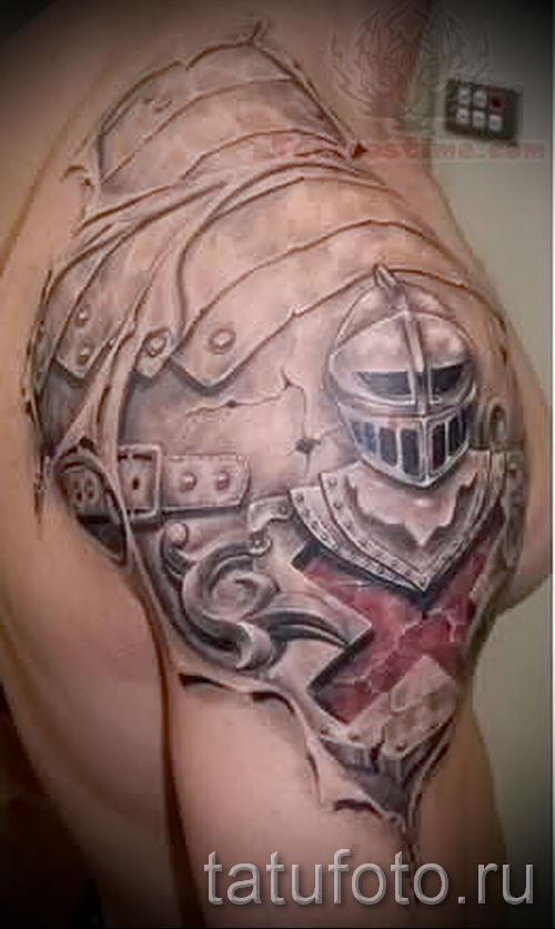 tatouage sur l'armure de cuir photo épaule hommes - par exemple du