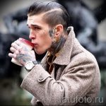 tatouages pour les gars sur le cou - un exemple de photo 2