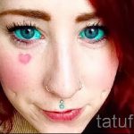 tattoo on the eyes as a make - an example of the photograph of 22052016 2