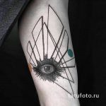 тату глаз в треугольнике на запястье - фото готовой татуировки от 13052016 5
