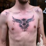 тату глаз в треугольнике с крыльями - фото готовой татуировки от 13052016 7