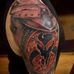 тату на плече мужские кожаные доспехи фото - пример готовой татуировки от 16052016 8