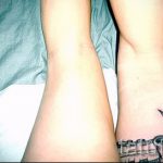 тату подвязка с бантиком на ноге - фото пример готовой татуировки 02052016 4