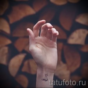 татуисунком лиса на запястье - фото классной татуировки от 03052016 3