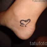 tattoo on her ankle heart 2