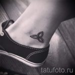 маленькие тату на лодыжке - классные фото готовой татуировки 6