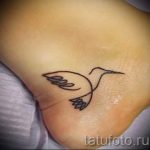 тату на лодыжке колибри - классные фото готовой татуировки 5
