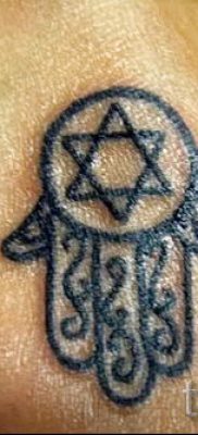 тату хамса — фото пример для статьи про значение татуировки 33