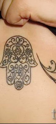 тату хамса — фото пример для статьи про значение татуировки 45