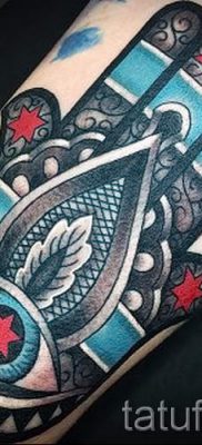 тату хамса — фото пример для статьи про значение татуировки 76