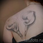 Lilie Tattoo Saints - Foto Beispiel für die Tätowierung 13072016 2