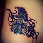 Lilie Tattoo für Mädchen - Foto Beispiel der Tätowierung 13072016 1