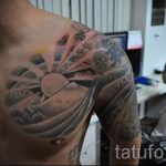 тату солнце на груди - фото классной готовой татуировки от 14072016 2