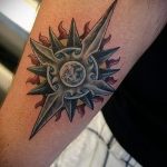 тату солнце на руке - фото классной готовой татуировки от 14072016 4