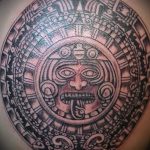 тату солнце у ацтеков - фото классной готовой татуировки от 14072016 2