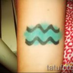 Aquarius symbol tattoo - photo - an example of the finished tattoo 01082016 1006 tatufoto.ru