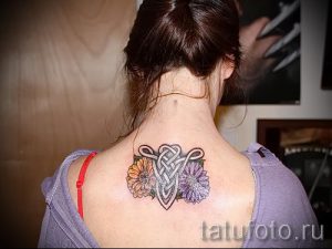 Aries tattoo for girls - a photo of the finished tattoo on 02082016 2015 tatufoto.ru