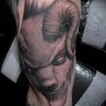 Aries tattoo on his arm - a photo of the finished tattoo 02082016 2018 tatufoto.ru