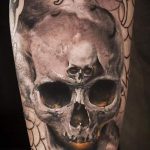 Foto - cool Schädel Tattoo - ein Beispiel 1011 tatufoto.ru