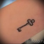Foto - cool kleine Tattoos - ein Beispiel 2009 tatufoto.ru