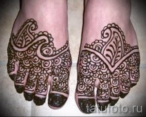 Henna auf den Fuß Figuren - Variationen über eine temporäre Henna-Tattoo 05082016 1014 tatufoto.ru