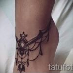 Mehendi sur le bracelet de la jambe - options pour tatouage au henné temporaire sur 05082016 1090 tatufoto.ru