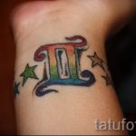 Photo - tatouage sur les jumeaux de poignet - Option 1021 tatufoto.ru