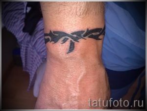 Photo - tatouage tribal sur son poignet - un exemple pour un article sur l'importance de 1023 tatufoto.ru