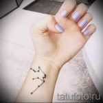 Wassermann Tattoo auf ihrem Handgelenk - ein Foto - ein Beispiel für die fertigen Tätowierung 01082016 1057 tatufoto.ru