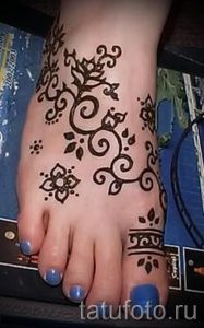 designs mehendi sur la jambe pour les débutants - options pour tatouage au henné temporaire sur 05082016 1005 tatufoto.ru