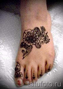 fleurs mehendi pieds - options pour tatouage au henné temporaire sur 05082016 1012 tatufoto.ru