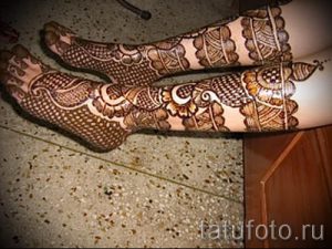 henna patterns on her leg Photo - options for temporary henna tattoo on 05082016 1019 tatufoto.ru