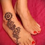 henna patterns on her leg Photo - options temporary henna tattoo on 05082016 1020 tatufoto.ru
