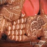 mehendi Muster auf der Hand - eine temporäre Henna-Tattoo Foto 12082 tatufoto.ru