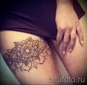 mehendi auf ihrem Bein garter - Optionen für temporäre Henna-Tattoo auf 05082016 2042 tatufoto.ru