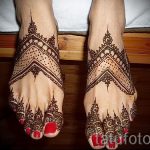 mehendi auf ihren Zehen - Optionen für temporäre Henna-Tattoo auf 05082016 2048 tatufoto.ru