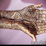 mehendi on a hand photo pictures - Photo of temporary henna tattoo 1094 tatufoto.ru