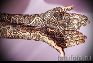 mehendi on a hand photo pictures - Photo of temporary henna tattoo 1094 tatufoto.ru