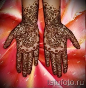 mehendi on a hand photo pictures - Photo of temporary henna tattoo 2095 tatufoto.ru
