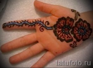 mehendi on hand for boys - Picture temporary henna tattoo 1105 tatufoto.ru