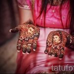 mehendi on her hand drawing - photo temporary henna tattoo 2126 tatufoto.ru