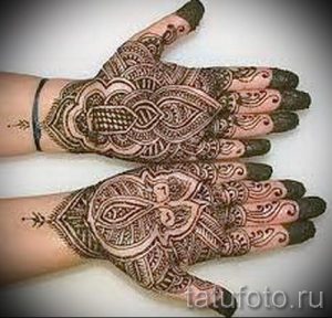 mehendi on the hand-eye - a temporary henna tattoo photo 1132 tatufoto.ru