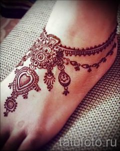 mehendi on the leg bracelet - options for temporary henna tattoo on 05082016 1080 tatufoto.ru