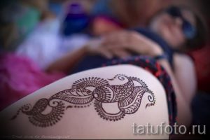 mehendi on the leg on the thigh - options for temporary henna tattoo on 05082016 4083 tatufoto.ru