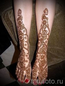 mehendi on their toes - options for temporary henna tattoo on 05082016 2085 tatufoto.ru