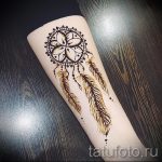 mehendi sur la main Dreamcatcher - Photo henné temporaire tatouage 1145 tatufoto.ru