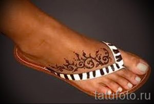 peintes au henné sur le pied - des options pour tatouage au henné temporaire sur 05082016 1107 tatufoto.ru
