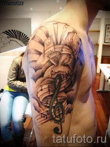 tatouage note clé de sol - les photos de tatouage fini sur 02082016 1023 tatufoto.ru