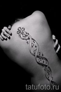 tattoo notes and treble clef - a photo of the finished tattoo on 02082016 1049 tatufoto.ru